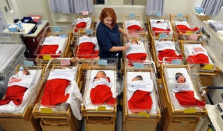 Dân số Mỹ và Nhật Bản cùng giảm