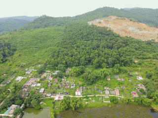 Lo ngại từ một mỏ đá