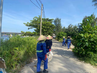 Đà Nẵng: Tuần tra, xử lý nghiêm nạn đổ trộm rác ở vịnh Mân Quang