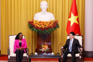 Chủ tịch nước Lương Cường tiếp Bộ trưởng Quốc phòng Kenya