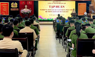 Hà Nội ứng dụng phần mềm thông minh trong quản lý đăng ký xe