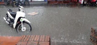 Đêm 5/2 nhiều khu vực mưa dông, cần đề phòng lốc sét và mưa đá