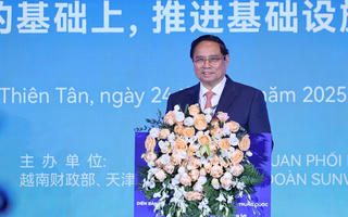 Thủ tướng: Cộng đồng doanh nghiệp là trụ cột quan trọng kết nối kinh tế Việt Nam – Trung Quốc