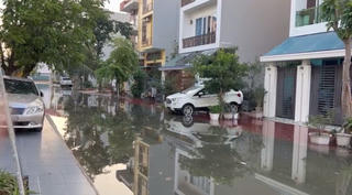 Quảng Ninh: Triều cường lên cao, khu đô thị mới mênh mông nước