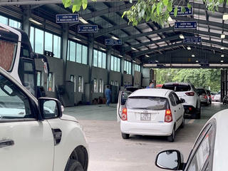 Lượng ô tô đăng kiểm tăng đột biến