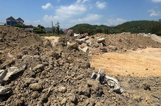 Bình Định: Bất thường đất san lấp dự án xây dựng điểm dân cư Đồng Đá