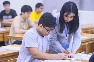 Bài thi tổ hợp KHXH tiệm cận cách ra đề mới