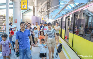 Xe buýt, metro Thủ đô làm gì để thu hút khách?