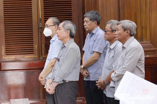 2 cựu lãnh đạo Tổng Công ty lương thực Miền Nam lĩnh án