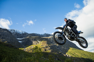 Loạt cảnh hành động ấn tượng của Tom Cruise trong 'Nhiệm vụ bất khả thi 7'