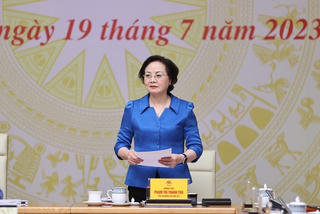 Bộ trưởng Bộ Nội vụ: Đã cắt giảm, đơn giản hóa 2.352 quy định kinh doanh