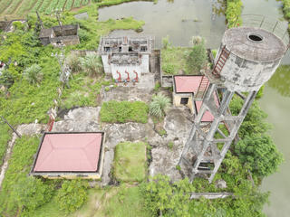 Bỏ hoang nhà máy nước 10 tỷ đồng