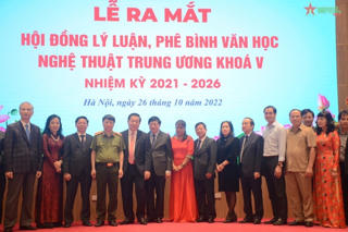 Ra mắt Hội đồng Lý luận phê bình văn học nghệ thuật Trung ương khóa V