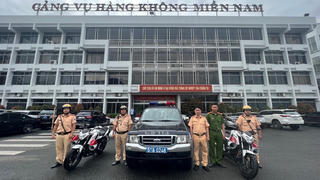 TP HCM: Triển khai kế hoạch đảm bảo trật tự an toàn giao thông dịp cao điểm Tết Nguyên đán 2023