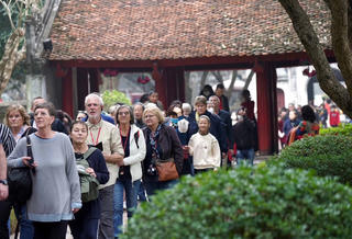 Du lịch Việt Nam – Bài 2: Cách nào giữ vị thế?