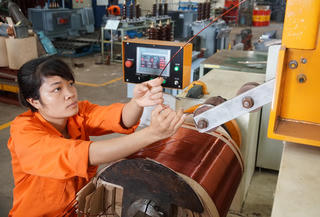 Dự thảo luật bảo hiểm xã hội (sửa đổi): Gia tăng quyền lợi cho người lao động