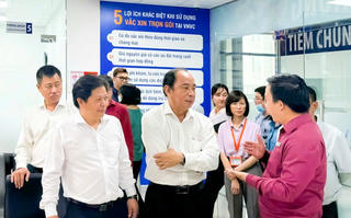 Kiểm tra công tác tiêm vaccine sởi miễn phí tại cơ sở y tế tư nhân