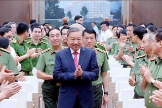 Tổng Bí thư: Gắn kết chặt chẽ học tập, làm theo Bác với xây dựng lực lượng Công an Nhân dân