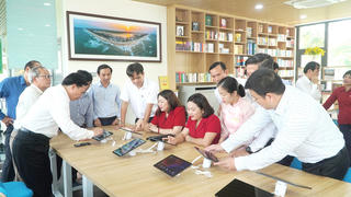 Quảng Nam: TP Tam Kỳ khai trương Thư viện số cộng đồng