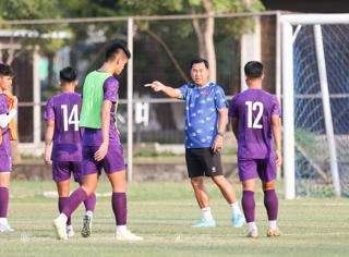 U19 Việt Nam chuẩn bị cho trận quyết đấu với U19 Australia
