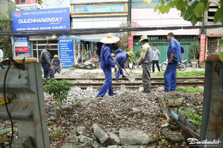 Hà Nội: Liên tục xảy ra tai nạn đường sắt, Thanh Trì đóng nhiều lối đi tự mở