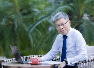 Nhà báo Lê Quốc Vinh: Nhận diện, phòng chống tin giả