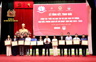 Trao giải cuộc thi 'Tuổi trẻ học tập và làm theo tư tưởng, đạo đức, phong cách Hồ Chí Minh' năm 2024 - 2025