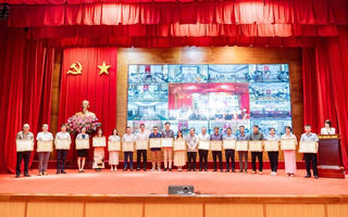 Amata ủng hộ gần 300 triệu hỗ trợ cộng đồng tại thị xã Quảng Yên