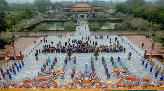 Tái hiện sân khấu hóa lễ Thiết đại triều Nguyên đán dưới triều Nguyễn