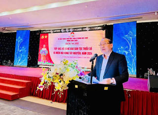 Đoàn Chủ tịch UBTƯ MTTQ Việt Nam tiếp xúc với đồng bào DTTS vùng Tây Nguyên