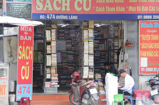 Cắt 'vòi bạch tuộc' sách lậu, sách giả
