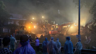 Vụ sạt lở trên đèo Bảo Lộc: Đã tìm thấy thi thể 2 chiến sĩ CSGT 