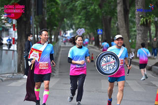 2.200 vận động viên tham gia Giải chạy Happy Ekiden 2022
