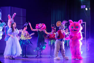 'Alice ở xứ sở diệu kỳ' – chắp cánh những tài năng trẻ