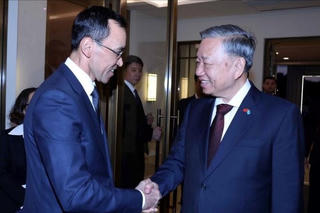 Tổng Bí thư Tô Lâm hội kiến Chủ tịch Thượng viện Kazakhstan