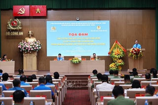 Nhiều giải pháp bảo đảm an ninh, an toàn cho công nhân