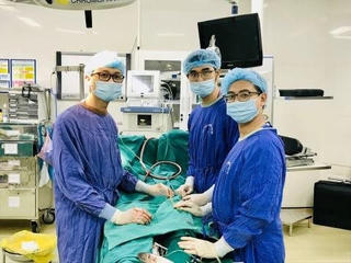 Đề phòng nguy cơ xoắn tinh hoàn khi trời lạnh