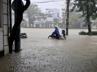 Học sinh Thừa Thiên - Huế được nghỉ học do mưa lớn, nguy cơ ngập lụt diện rộng