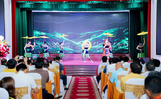 MTTQ Nghệ An tổng kết 20 năm Ngày hội Đại đ oàn kết