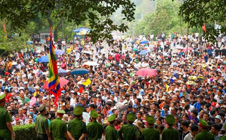 Phú Thọ: Không có chuyện Đền Hùng “thất thủ”