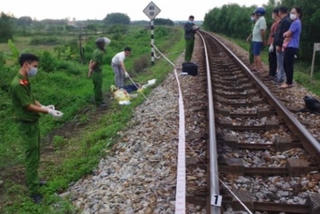 Tìm tung tích người đàn ông tử vong sau va chạm với tàu hỏa tại Quảng Trị