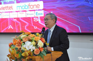 Tìm chiến lược phát triển công nghiệp vi mạch bán dẫn và trí tuệ nhân tạo tại Việt Nam