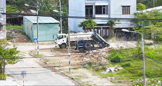 Đà Nẵng: Nhanh chóng tìm được chủ phương tiện đổ trộm phế thải xây dựng ra môi trường
