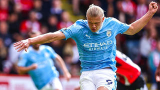 Ngoại Hạng Anh: Thắng kịch tính Sheffield, Man City lên đầu bảng