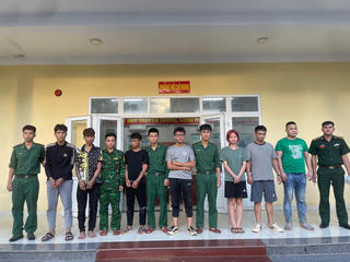 Triệt phá đường dây đưa người xuất cảnh trái phép sang Lào