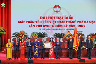 Bà Nguyễn Lan Hương giữ chức Chủ tịch Ủy ban MTTQ Việt Nam thành phố Hà Nội khóa XVIII