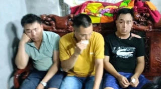 Công an Hà Nội kỷ luật, tước danh hiệu ba cán bộ Công an bắn chết dê của dân