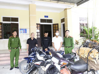 Khởi tố 2 đối tượng gây ra hàng loạt vụ trộm và tiêu thụ chó