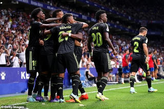Thắng Espanyol 3-1, Real Madrid tiếp tục dẫn đầu La Liga