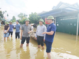 Bão số 4 đã qua, hoàn lưu bão vẫn kéo dài